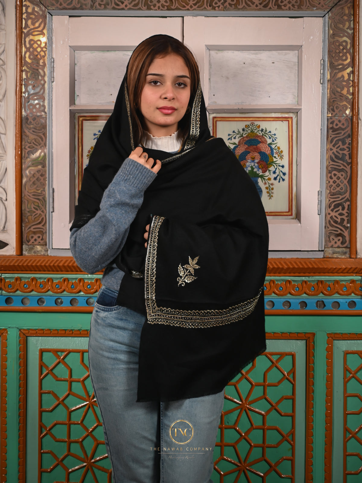 Women's Premium Pure Pashmina Semi-Carved Shawl