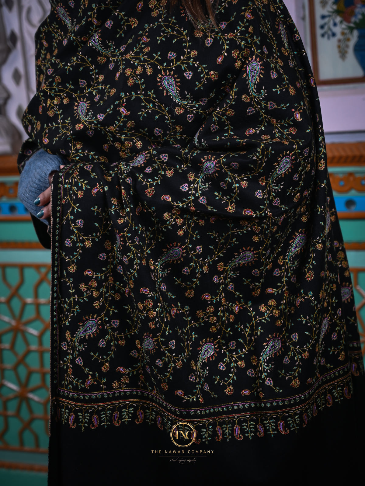 Women's Premium Pure Pashmina Full-Carved Shawl