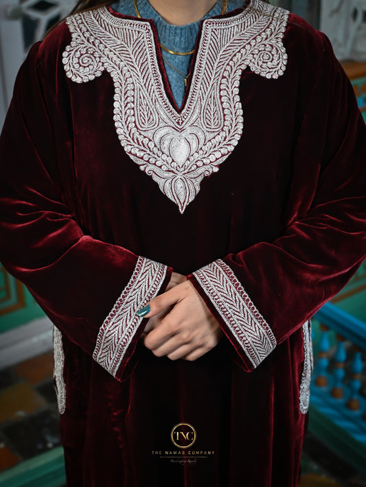 Premium Kashmiri Hand Tilla Pheran Set